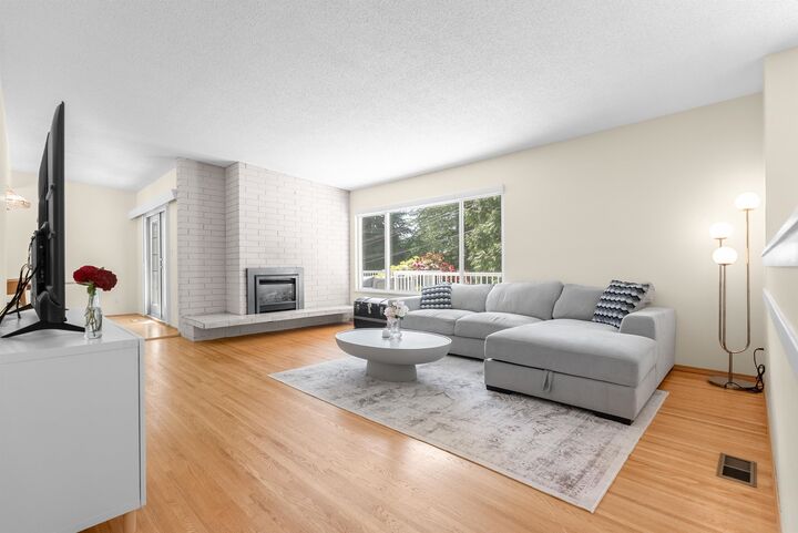 Property Photo: 646 E Windsor Road BC V7N 1K7
