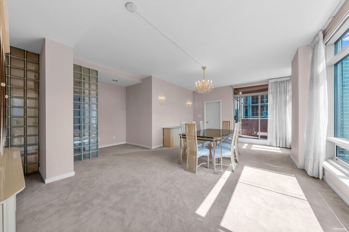 Property Photo: 1500 Alberni Street 12B BC V6G 3C9
