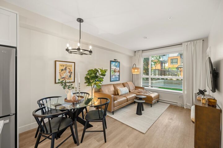 Property Photo:  20926 83 Avenue 407  BC V2Y 3Y9 