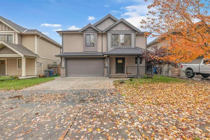 27891 Stagecoach Avenue — photo 1