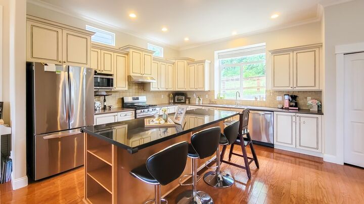 Property Photo: 11382 154A Street BC V3R 2V7