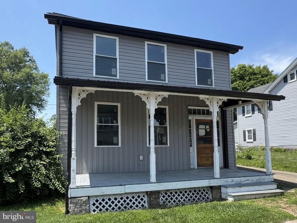 Property Photo:  20 N Walnut Street  MD 21911 