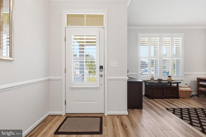 Property Photo:  9918 Day Ridge Place  MD 20872 