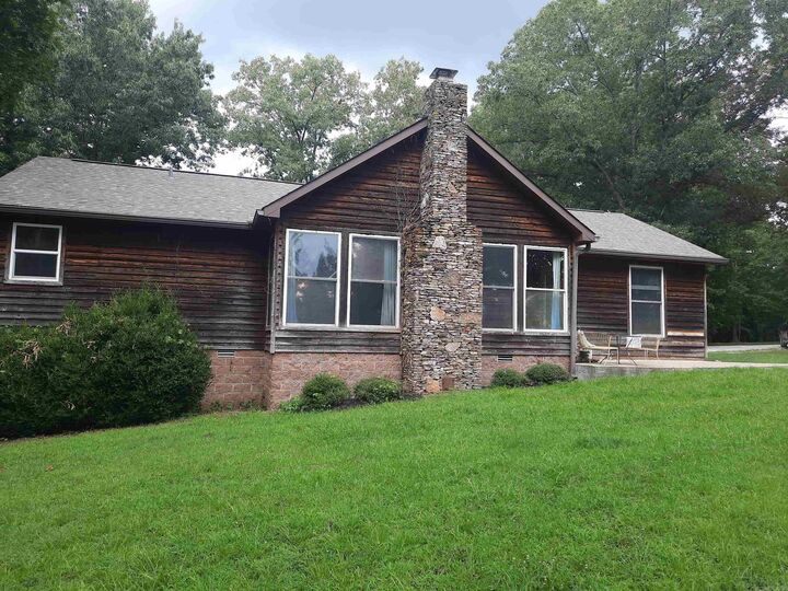 Property Photo:  102 Clella Ct.  AR 72560 