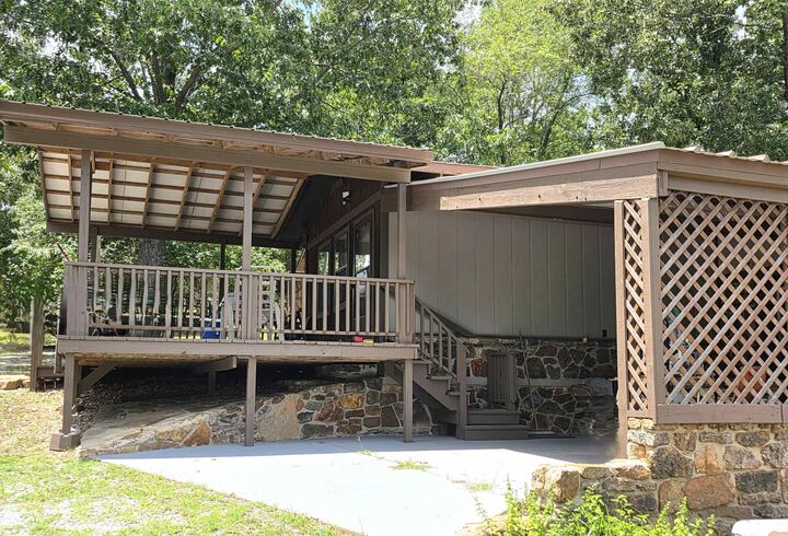 Property Photo:  725 S Bayou  AR 72560 