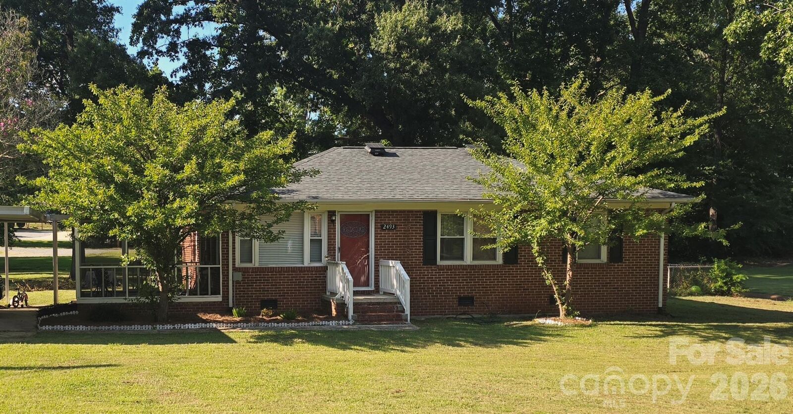 Property Photo: 2493 Oakwood Circle SC 29732