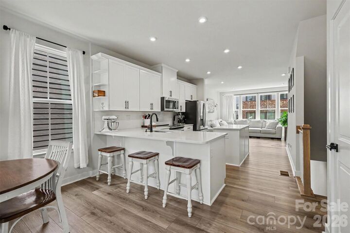 Property Photo: 1018 Simcoe Lane NC 28217