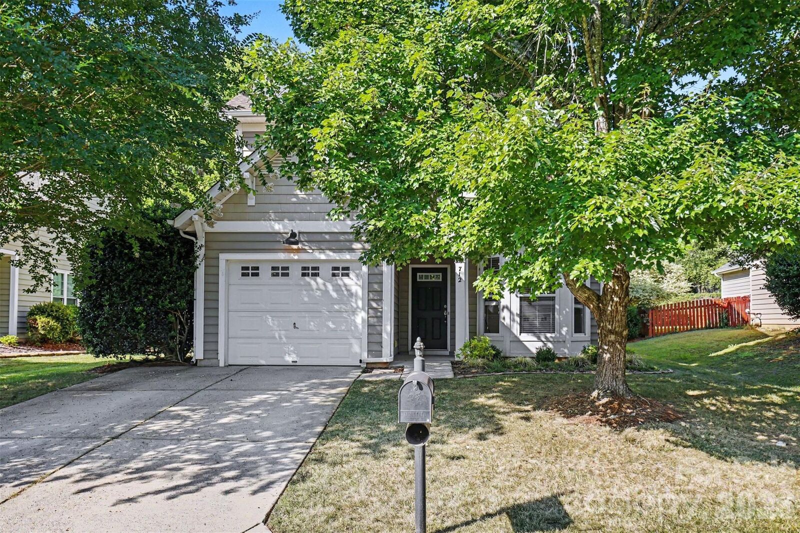 Property Photo: 712 Tulip Tree Place SC 29732