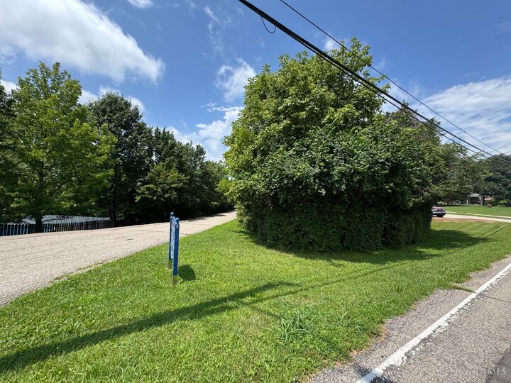 Property Photo: 3987 Ebenezer Road OH 45248