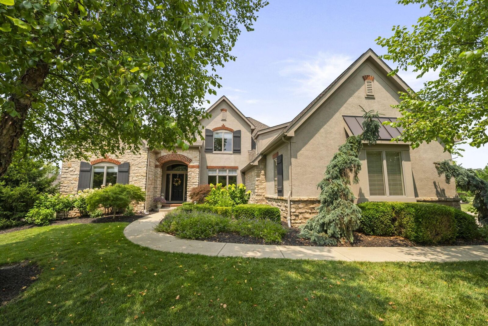 Property Photo: 9889 Morris Drive OH 43017