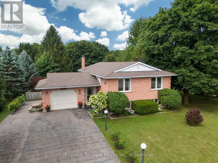 Property Photo: 25 Jordan Drive ON N0G 1E0