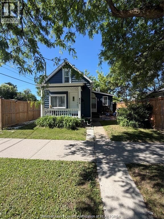 Property Photo: 639 Watkins ON N9C 2Y5