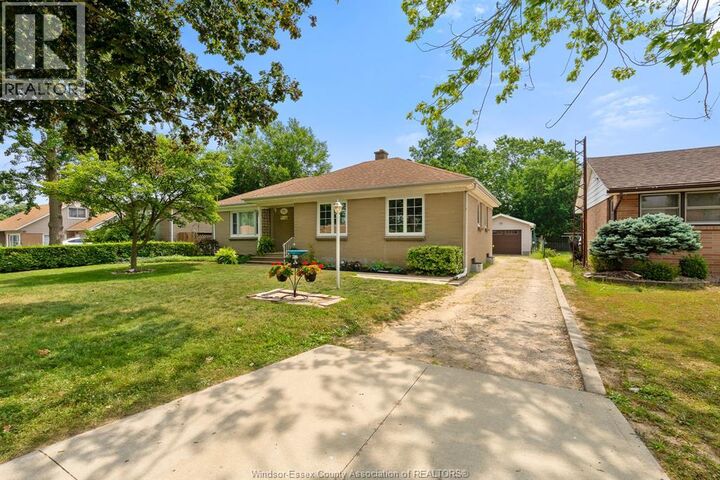 Property Photo: 34 Melrose Avenue ON N8H 2J2
