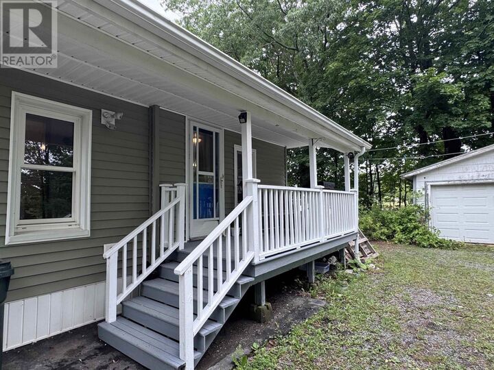 Property Photo: 2105 Highway 2 NS B0N 1Y0