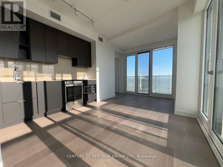 Property Photo: 3883 Quartz Road South 4409 ON L5B 0M4