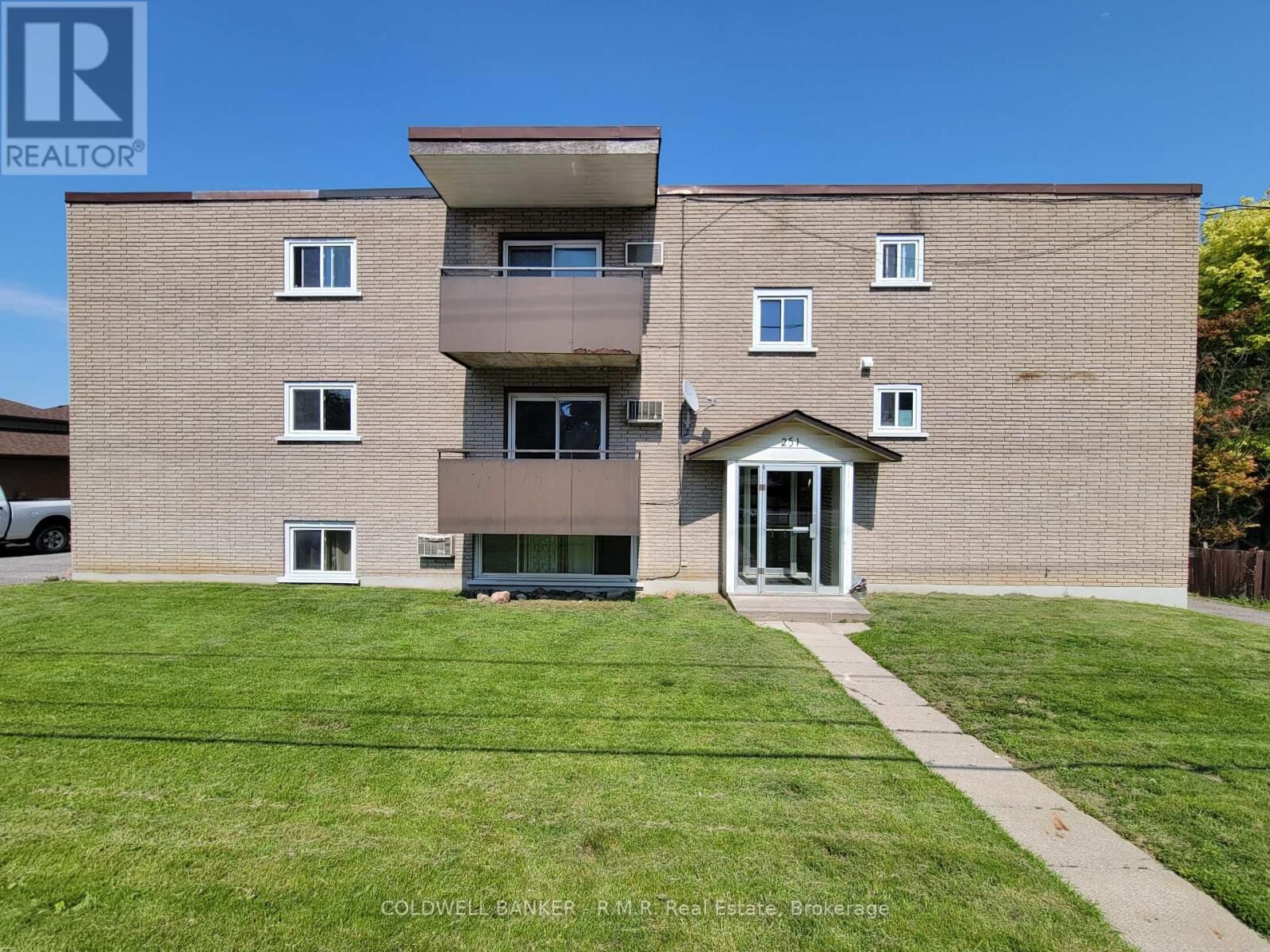 Property Photo:  251 Liberty Street North 1  ON L1C 2M6 