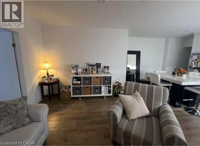 Property Photo:  372 Mary Street 1  ON L8L 4W6 