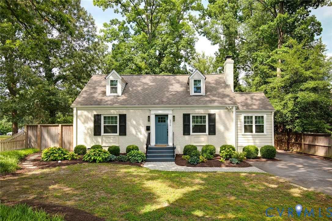 Property Photo: 5216 Monument Avenue VA 23226