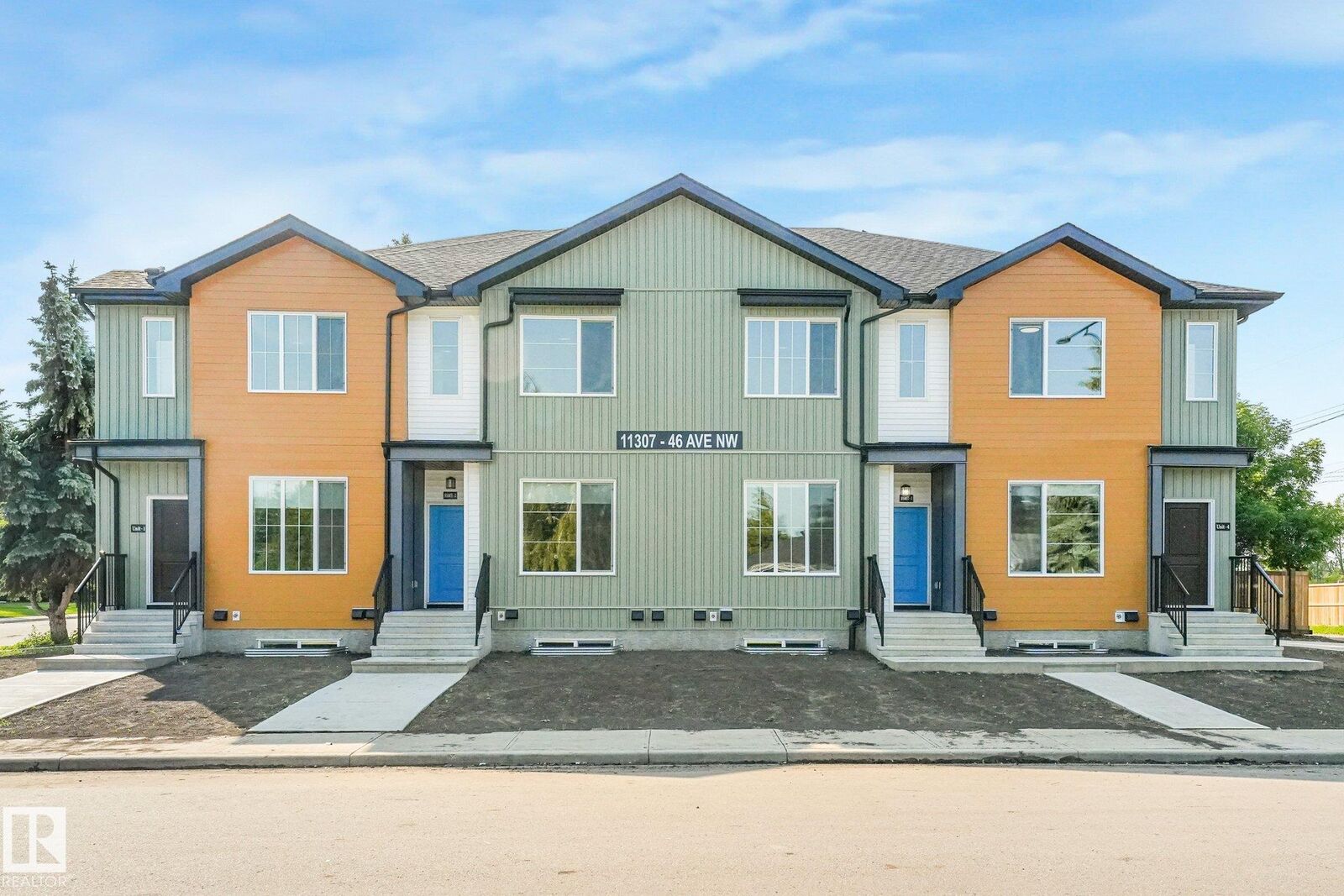 Photo de la propriété: 11307 46 Avenue NW AB T6H 0A4