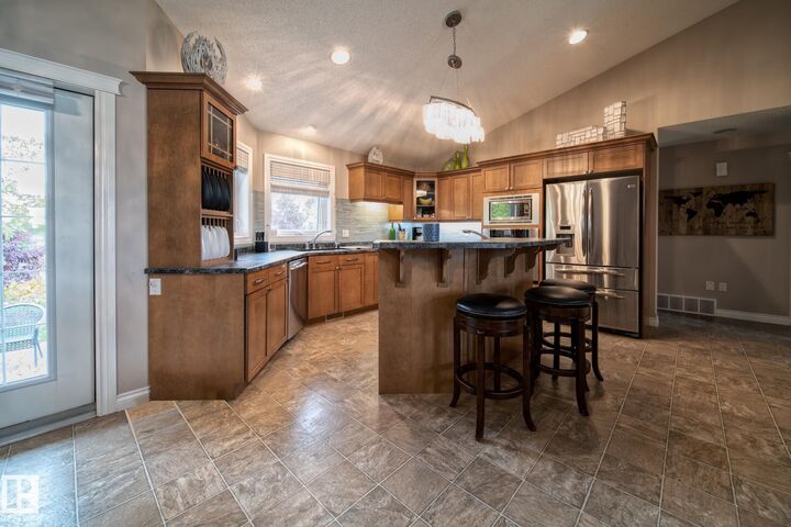 Property Photo: 451066 Range Road 73 AB T9W 1T4