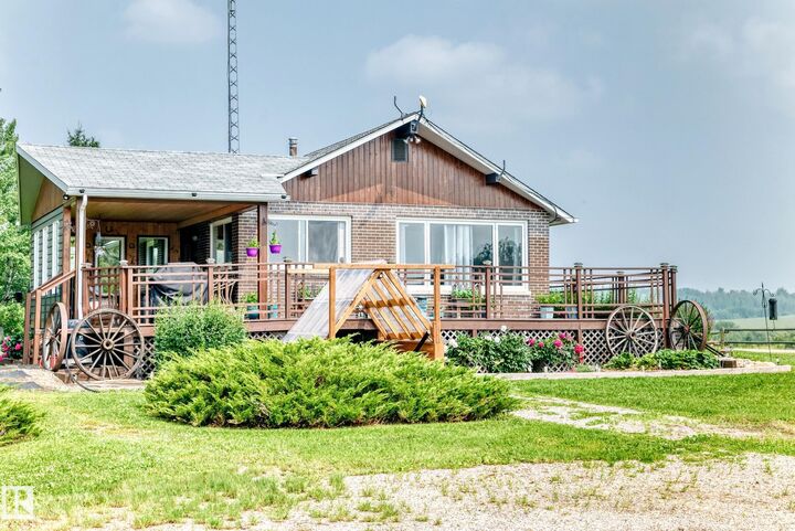 6502 Twp Road 540 — photo 1