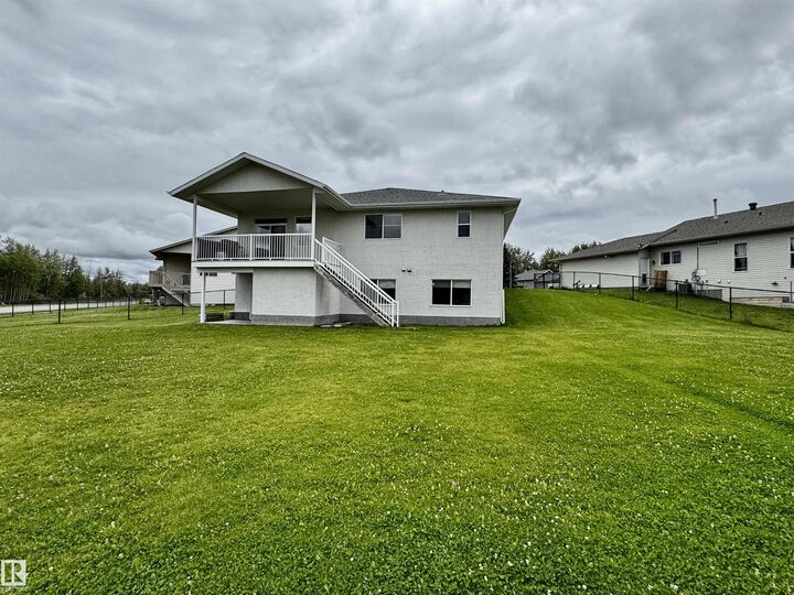 3806 44A Avenue — photo 1