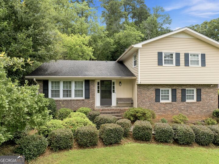 Property Photo: 203 Turner Chapel Road SE GA 30161