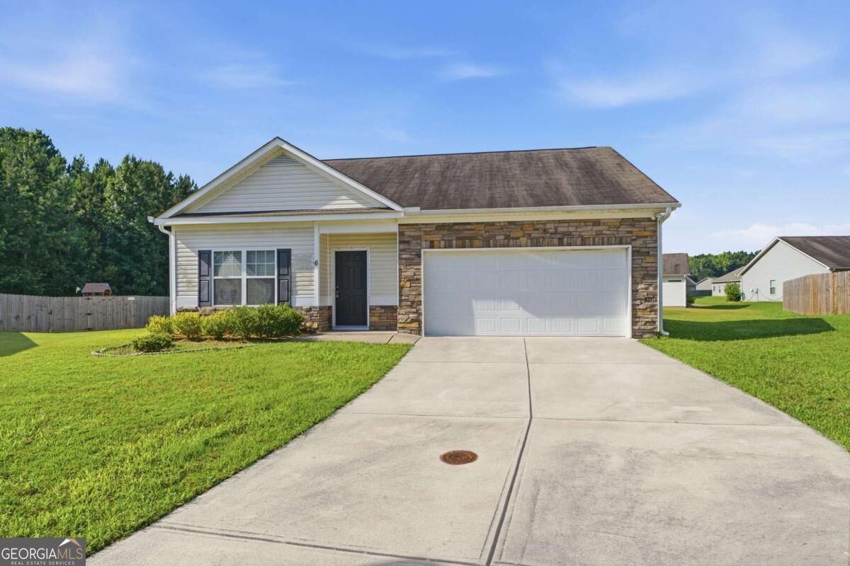 Property Photo: 6 Bayberry Circle SW GA 30165