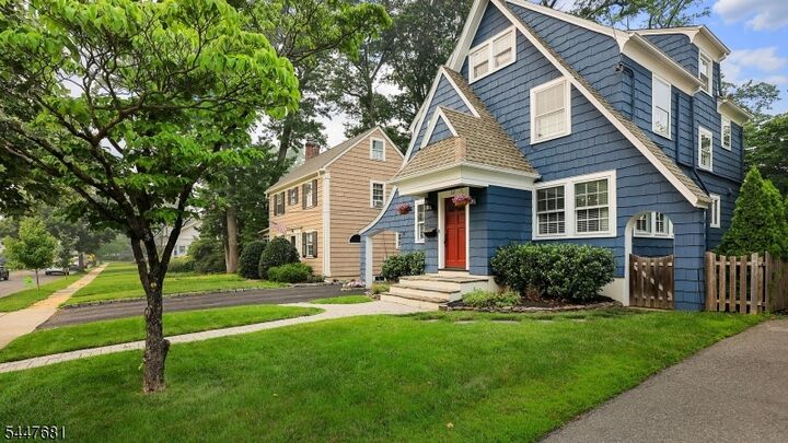 Property Photo: 12 Craig Pl NJ 07016