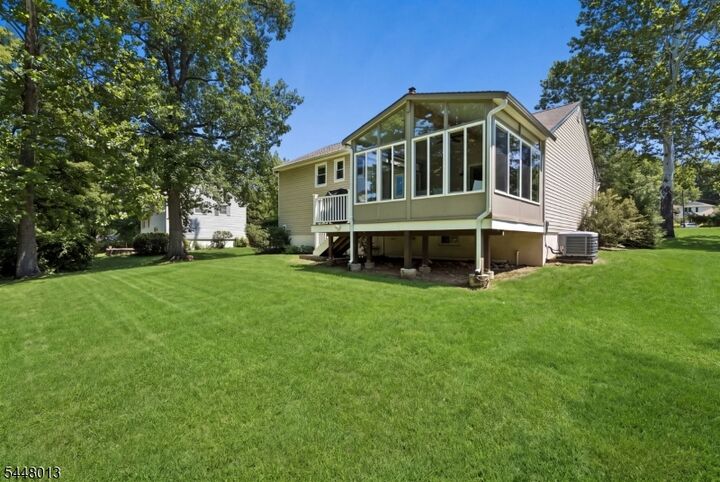 Property Photo:  11 Colonial Way  NJ 07039 