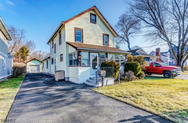 Property Photo:  158 Stout Ave 1  NJ 08846 