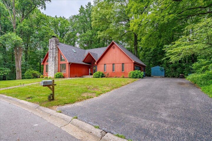 Property Photo: 144 Acorn Ridge Ct KY 42301