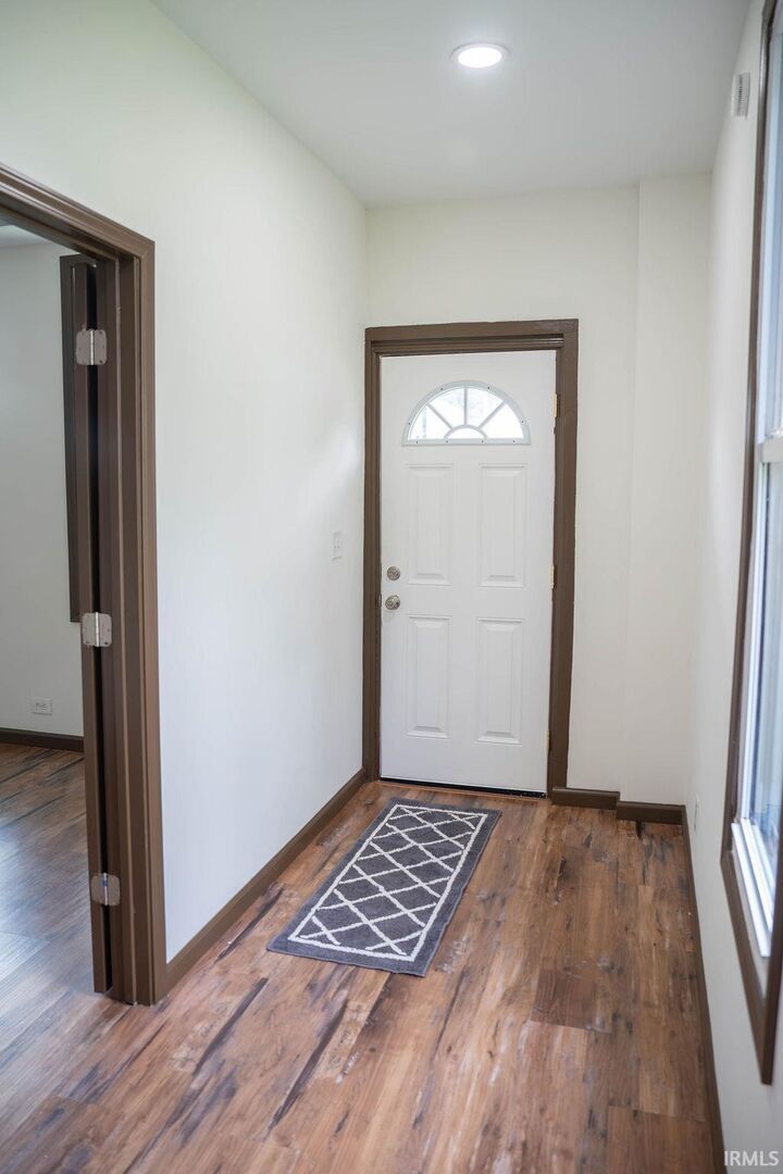 Property Photo:  1112 W Iowa Street  IN 47711 