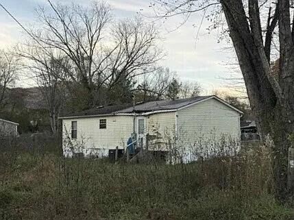 Property Photo: 13 Duncan Lane KY 40965