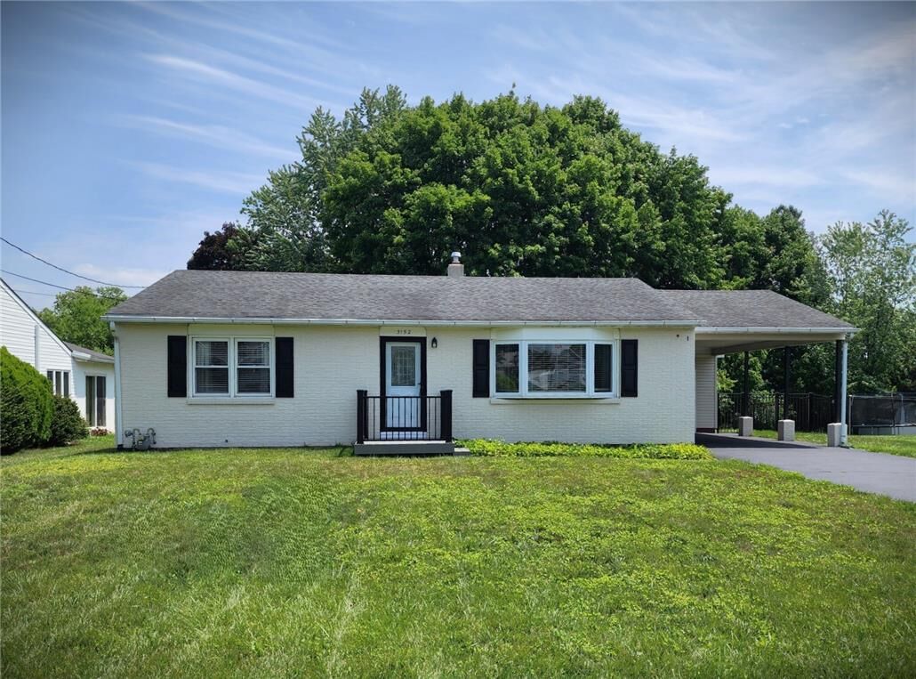 Property Photo: 3152 Hodle Avenue PA 18045