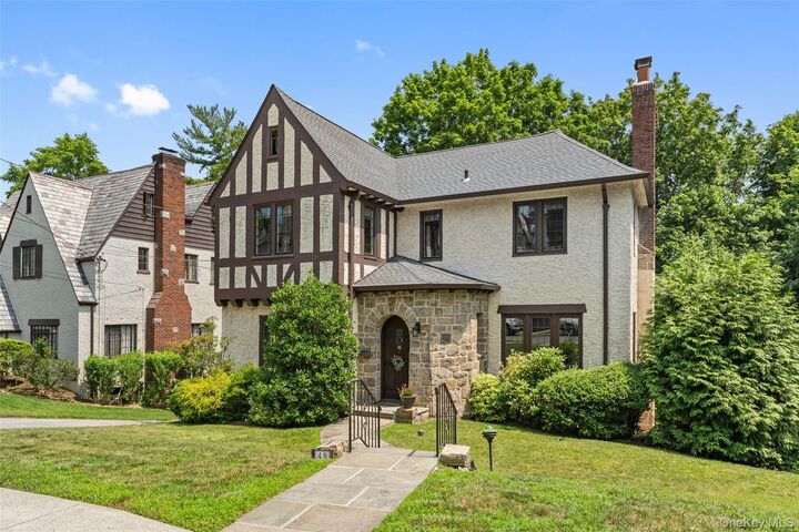 Property Photo: 40 Parkview Drive NY 10708