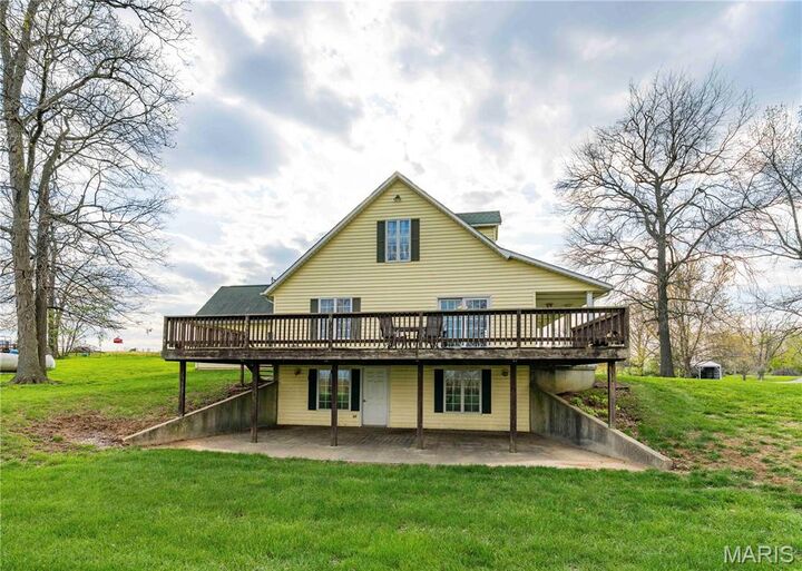 Property Photo: 18320 State Highway Kk MO 63781