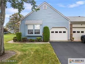 Property Photo:  25 Martin Van Buren Drive  NJ 08831 