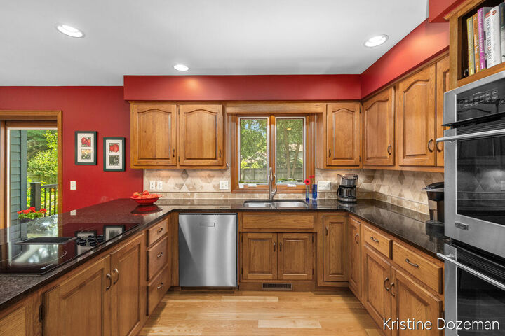 Property Photo:  7679 Candlewood Drive SE  MI 49301 