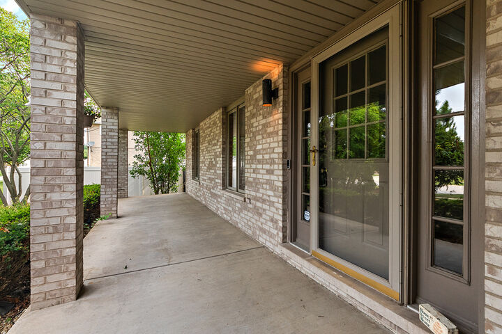 Property Photo:  1028 Kylemore Court  IL 60441 