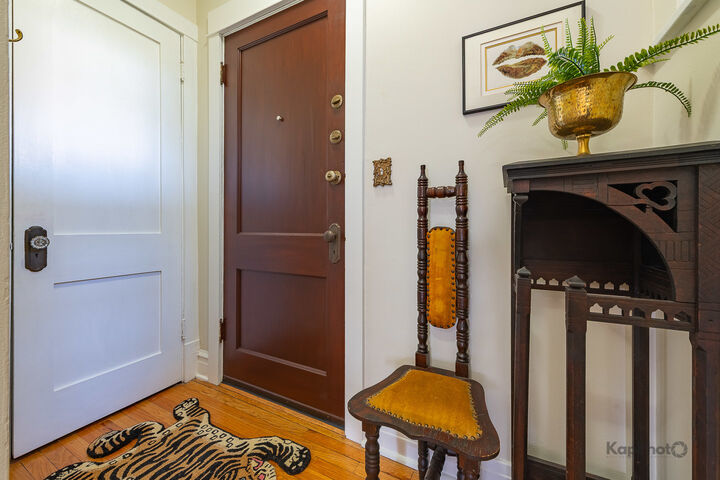 Property Photo: 4410 N Long Avenue 1 IL 60630