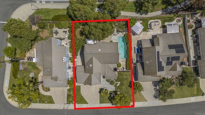 Property Photo:  43870 Gatewood Way  CA 92592 