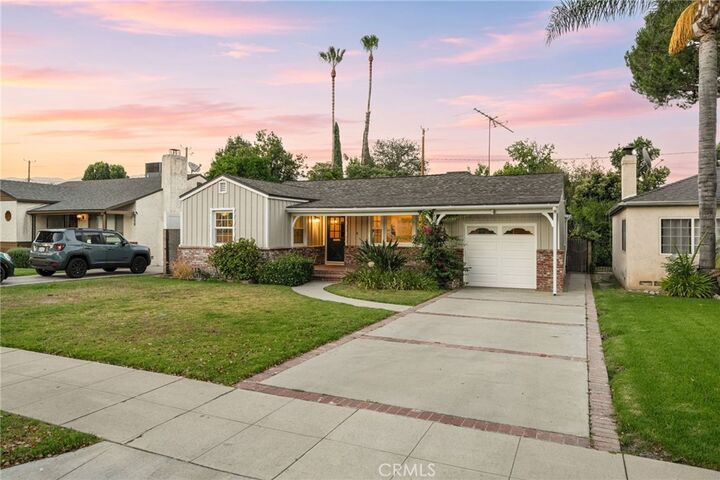 Property Photo: 504 N Reese Place CA 91506