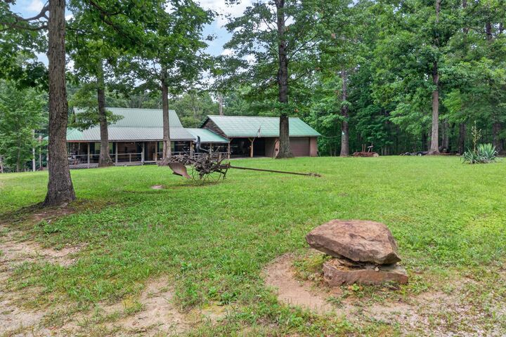 Property Photo: 513 Valley Ridge Rd TN 38556
