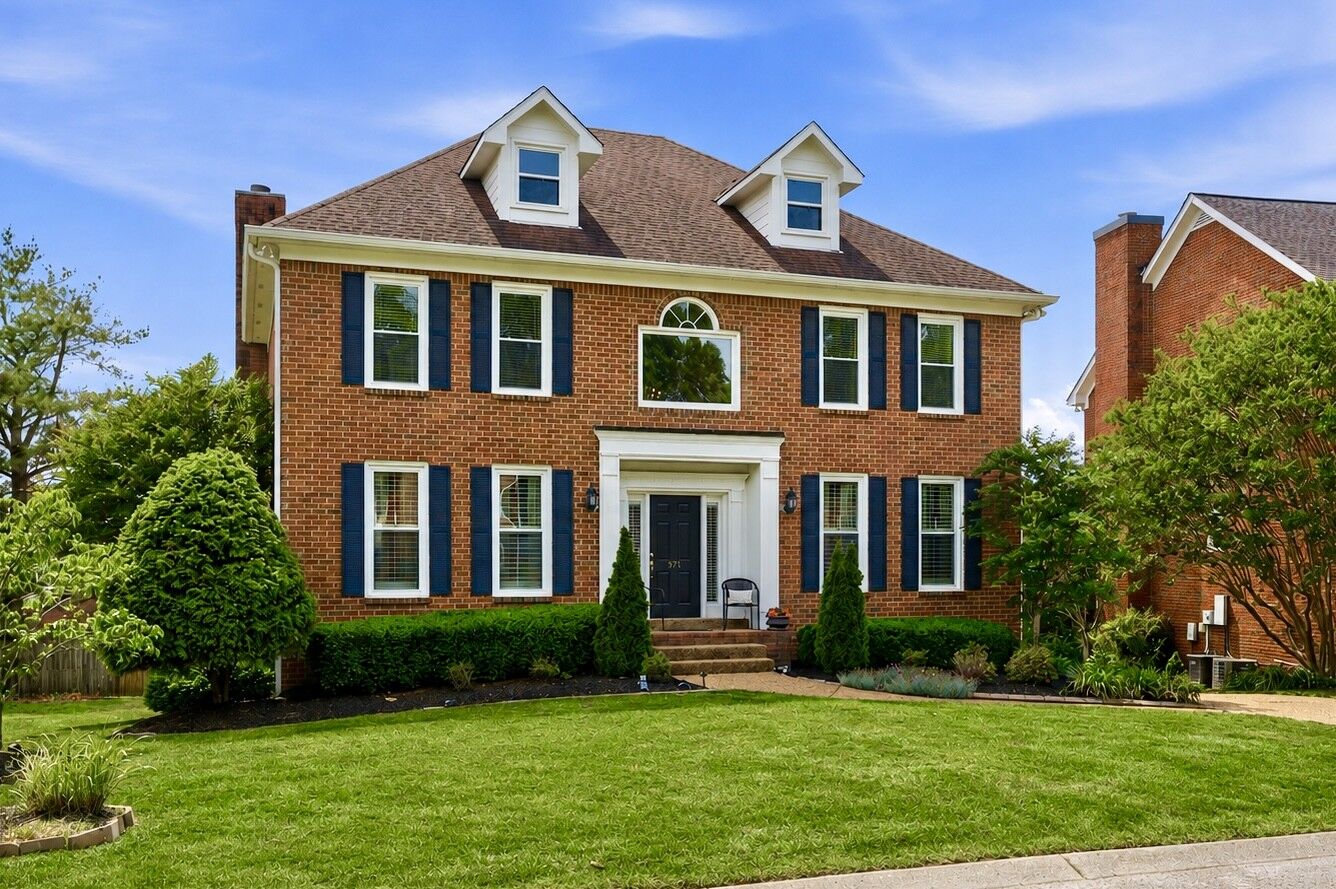 Property Photo:  471 Forrest Park Cir  TN 37064 