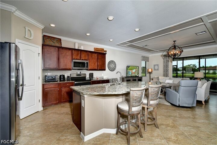 Property Photo:  11608 Golden Oak Terrace  FL 33913 