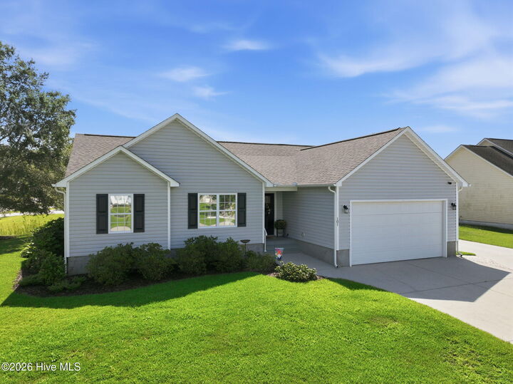 Property Photo: 101 Anglers Way NC 28516