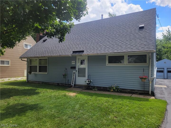 Property Photo:  2250 Wichert Drive  OH 44221 