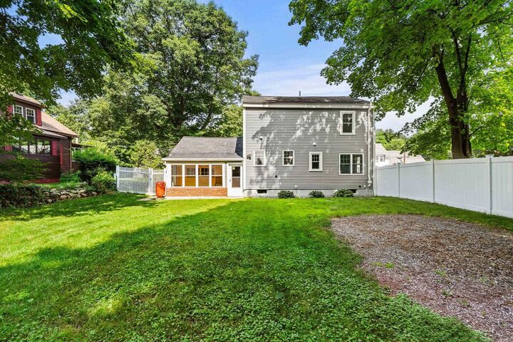 Property Photo:  20 Dodge Street  NH 03867 