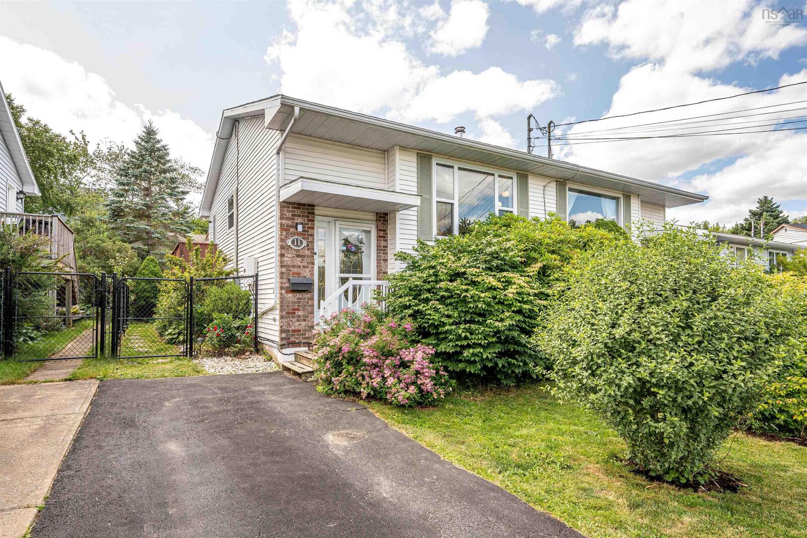 Property Photo: 11 Londra Court NS B2W 5A5